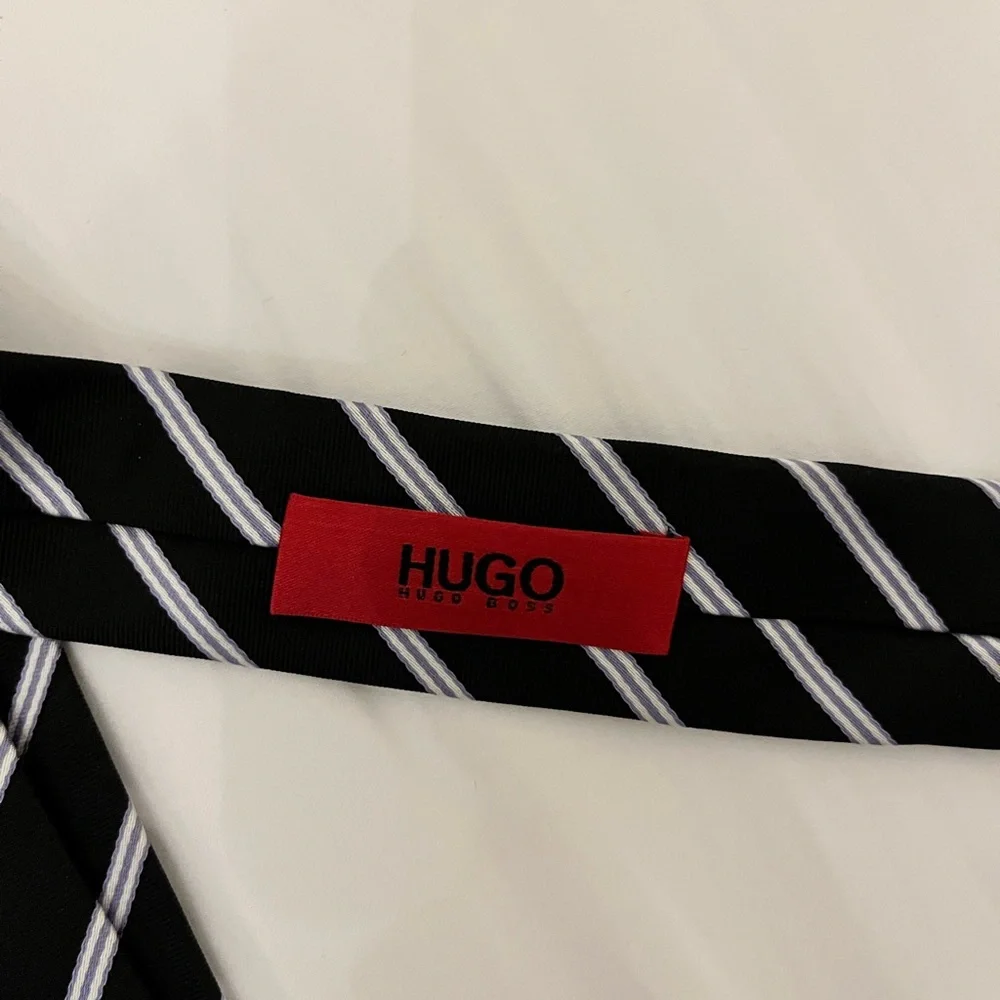 Hugo black tie stripe - Picture 2 of 2